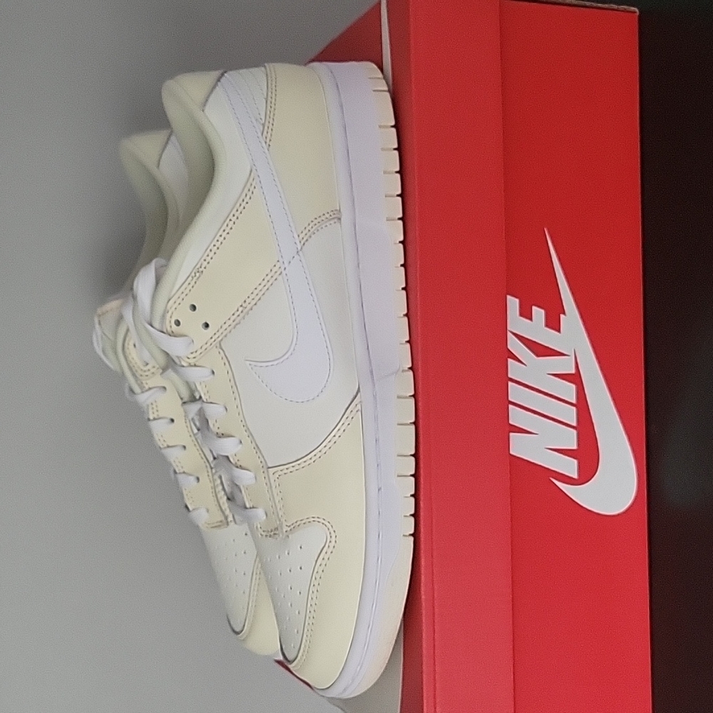 Mens Nike Dunk Low Coconut Milk Size 9.5 DJ6188 100 BRAND NEW IN BOX